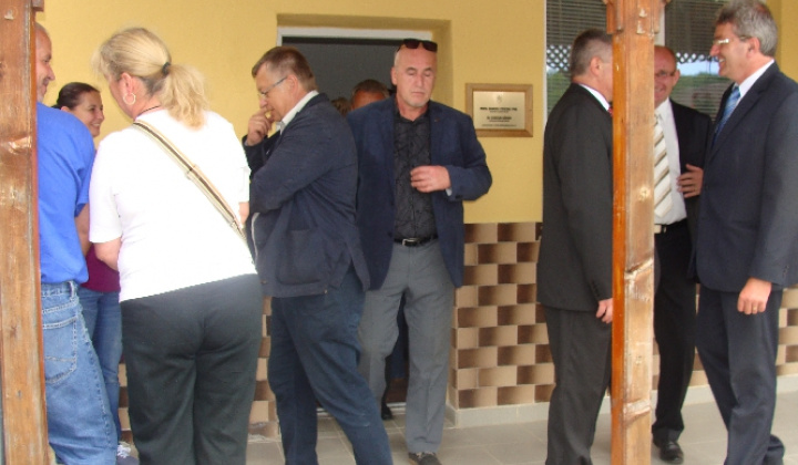 Otvorenie kancelárie poslanca NR SR v Čelároch