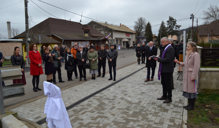 Slávnostné odovzdanie odvodňovacieho jarku - Projekt Interreg